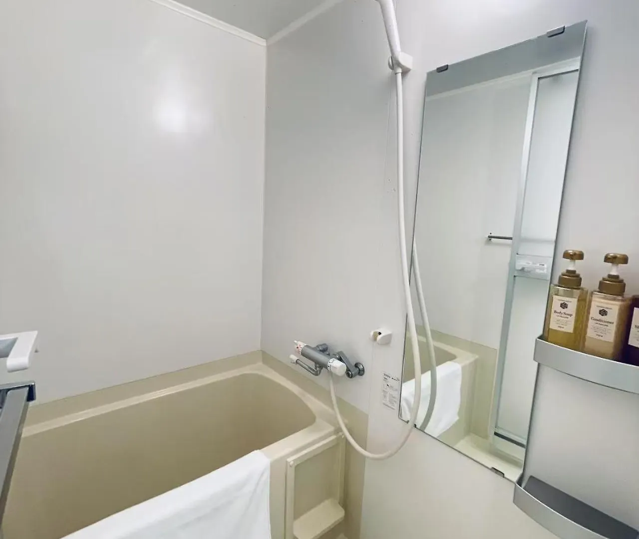 アパートホテル Arashi Bnb Daikokucho N8113 大阪市